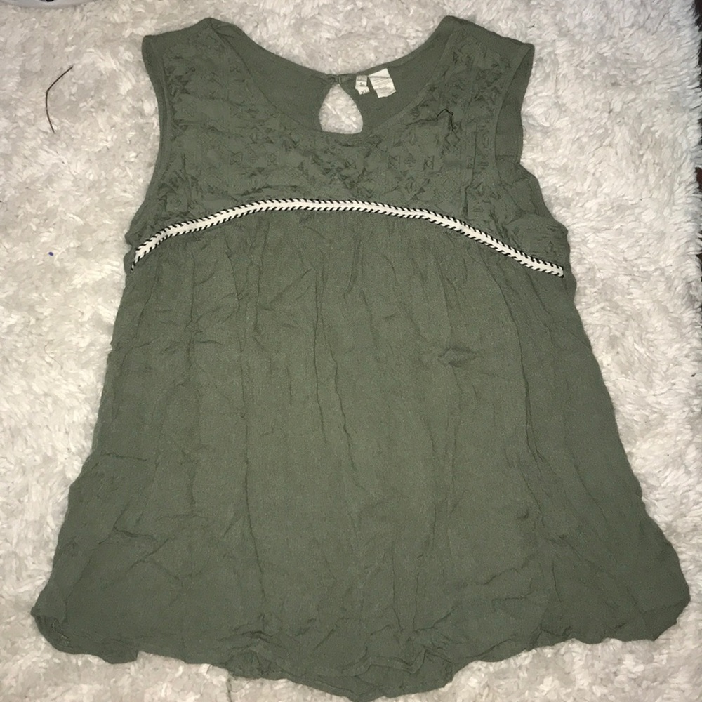 Embroidered tank top
